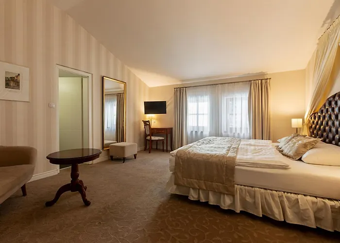 Hotel Hoffmeister&Spa - Free Parking Mo - Sun